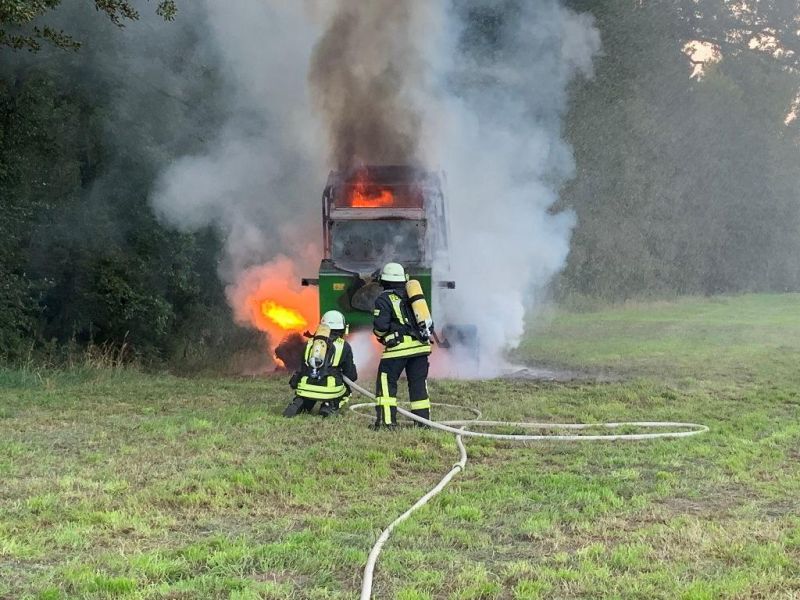 Kraftfahrzeugbrand groß (FK2)