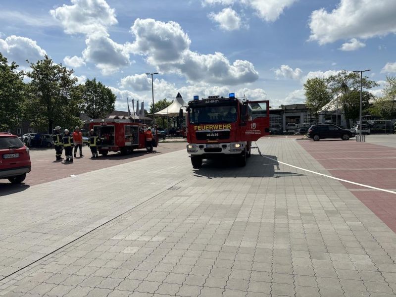 Feuer mittel - Menschenleben in Gefahr (F2-Y)